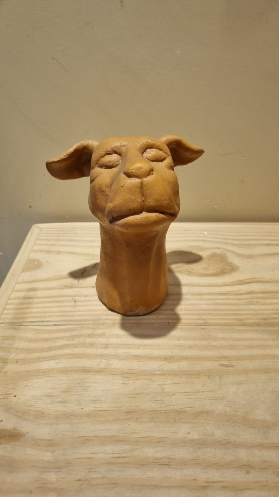 CABEÇA DE CACHORRO DE CERAMICA JF